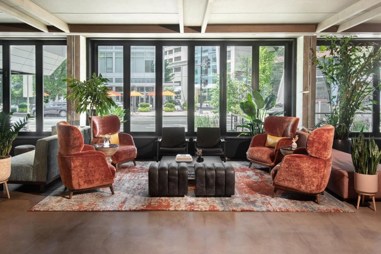 Vignette Collection Yours Truly Dc By Ihg Washington Bagian luar foto The lobby of the hotel